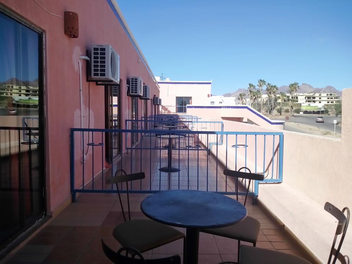 סן קרלוס Los Jitos Hotel & Suites מראה חיצוני תמונה